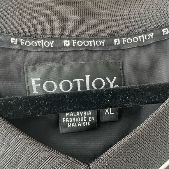Footjoy men's pullover. - Picture 4 of 6